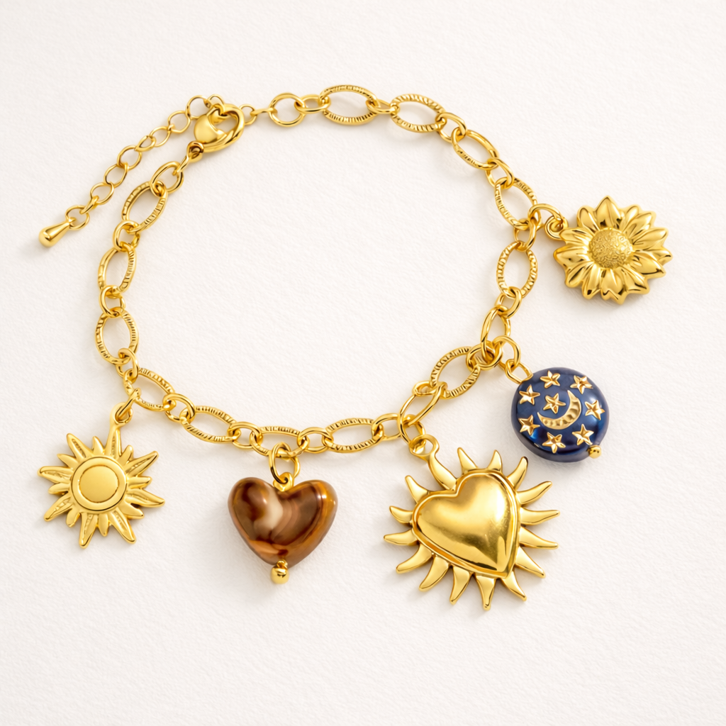 Bracelet doré à breloques | Célestes