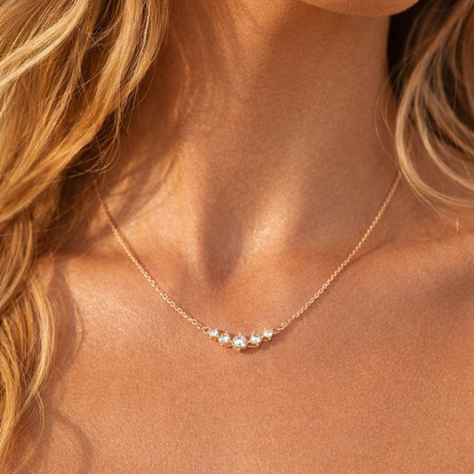 Collier Doré à Zircons Dégradés | Lumière