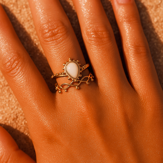 Bague Ajourée & Pierre Nacrée | Éclat Divin