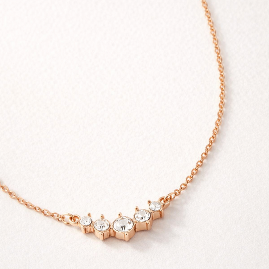 Collier Doré à Zircons Dégradés | Lumière