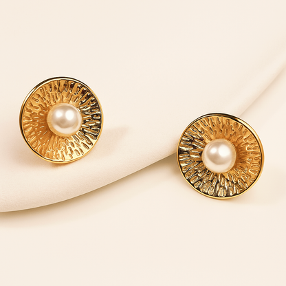 Boucles d’Oreilles Dorées & Perle | Élégance