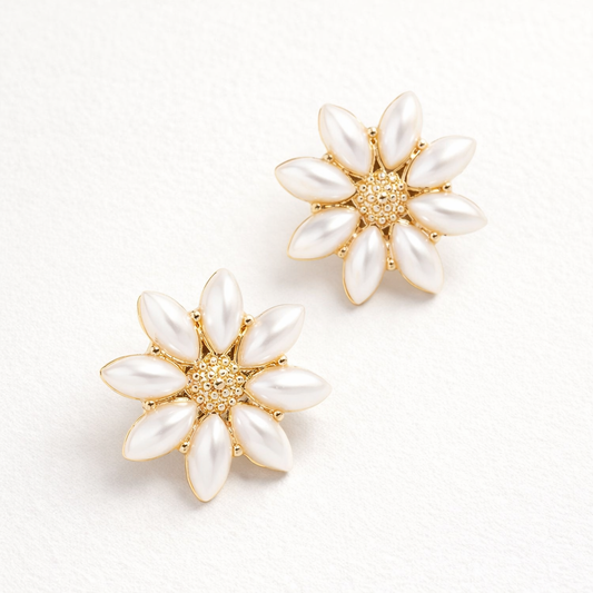 Boucles d’oreilles Fleur Perles Dorées | Fleur d’or